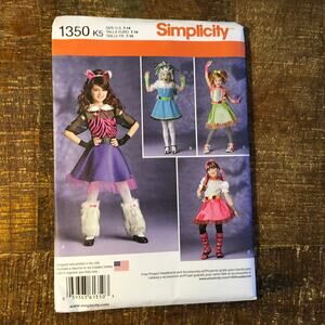 Simplicity Sewing Pattern 1350 Girls Kawaii Chibi Monster High Costume 7-14UNCUT